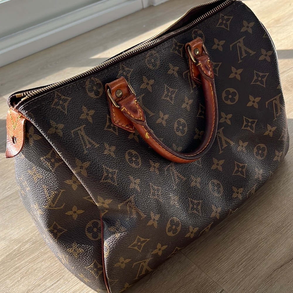 Louis Vuitton Speedy